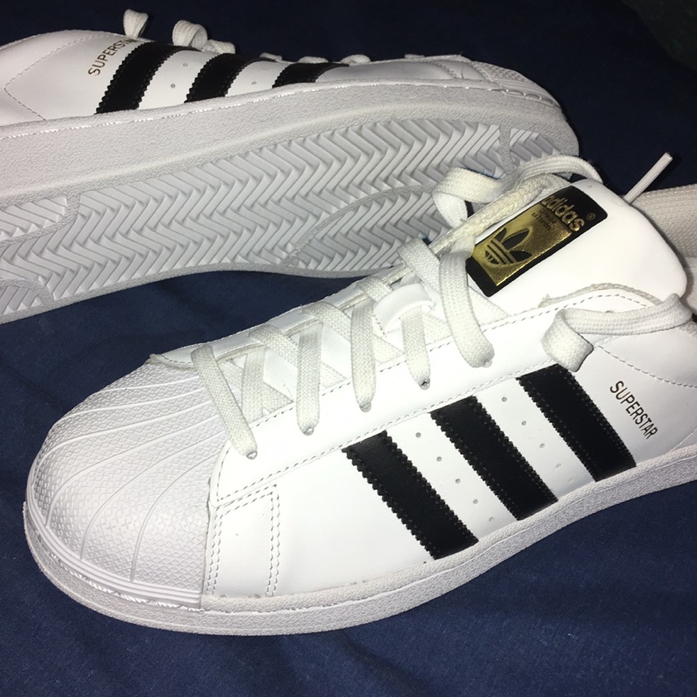 Black white & gold ADIDAS size 10.5 US NEVER WORN